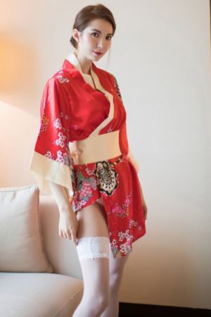 《夜色暗涌时》电视免费看_BD国语神马影院手机在线