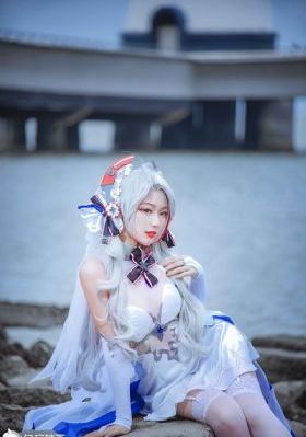 香港三级《偷窥无罪》_4K超清免费观看